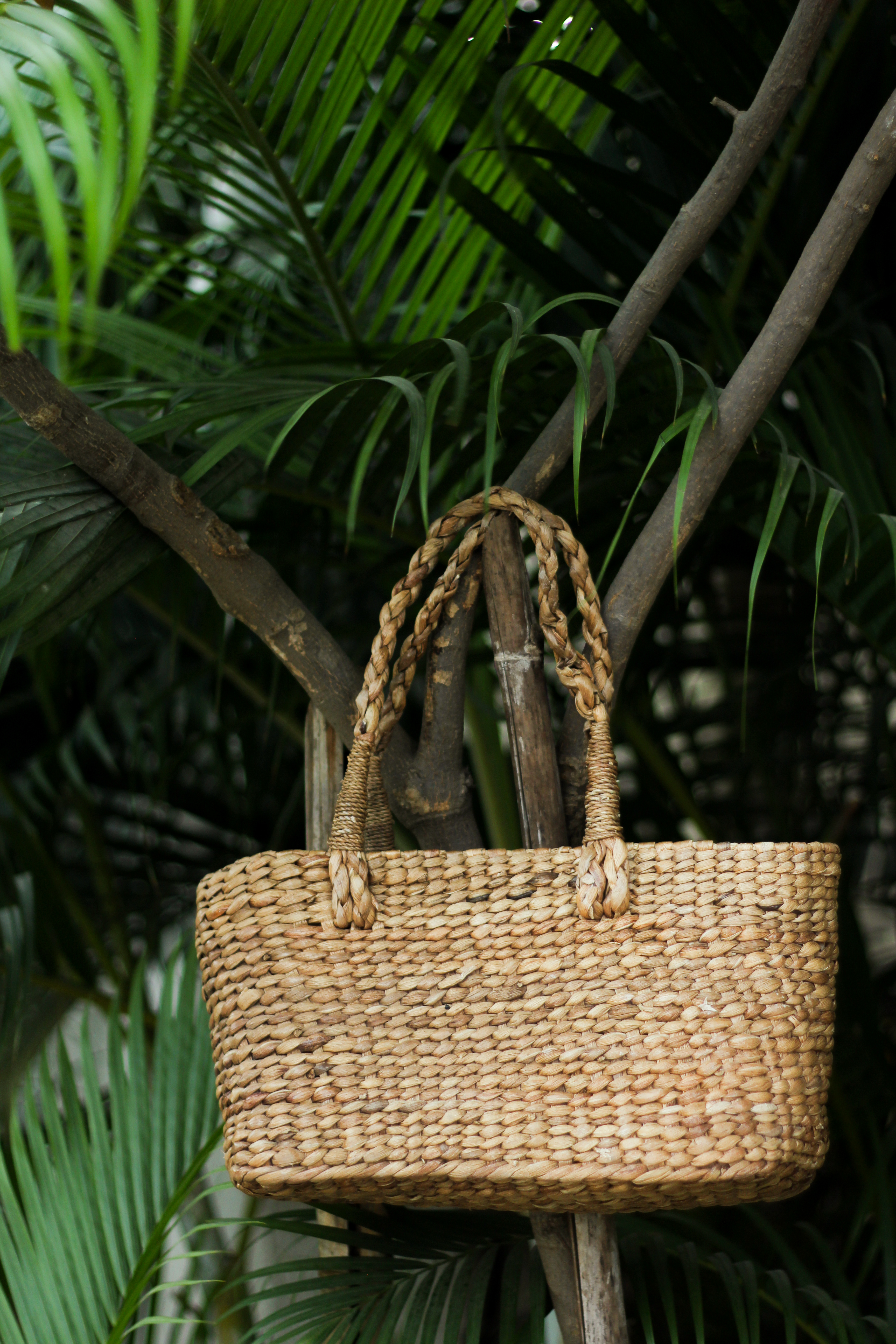 Sea Veil | Natural Hyacinth Bag